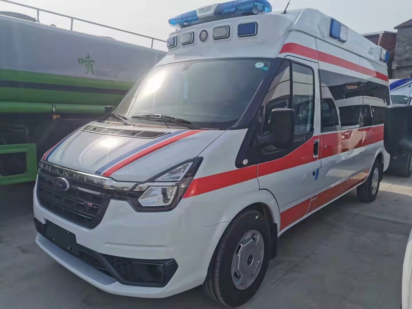 东台市救护车转院